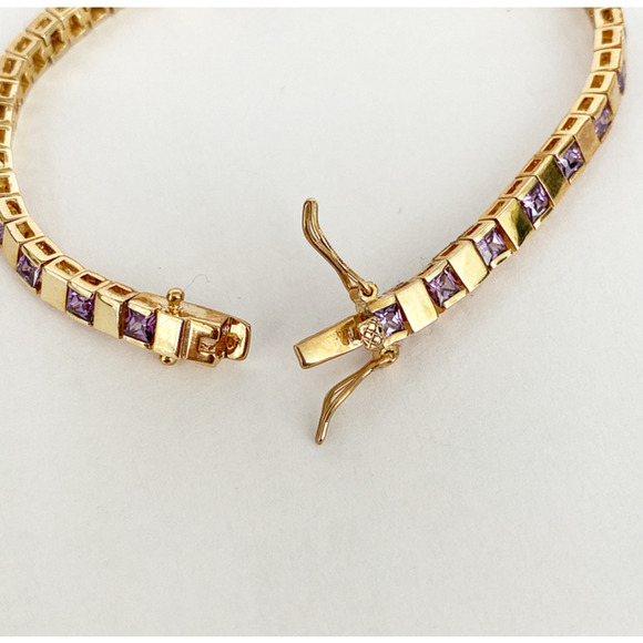 Purple Violet Cubic Zirconia and Gold Plated Princess Tennis Bracelet - Picture 2 of 3